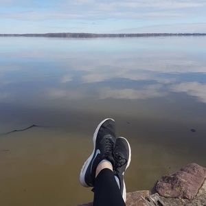 Meet your Posher, Pia